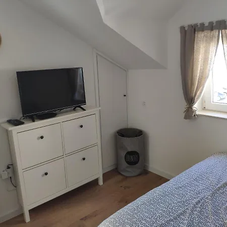 House-apartment Apartment *